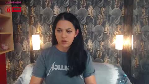 Snapshot of jessthewicked chatting on January 13, 7:20 pm JessTheWicked online show from January 13, 7:20 pm