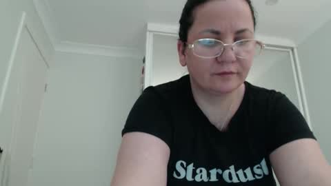 OnlyJessy online show from November 4, 5:20 am