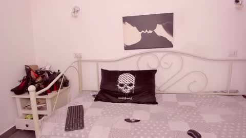 Jessy online show from October 11, 1:27 pm