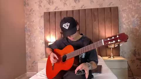 Jessy online show from June 17, 7:41 pm