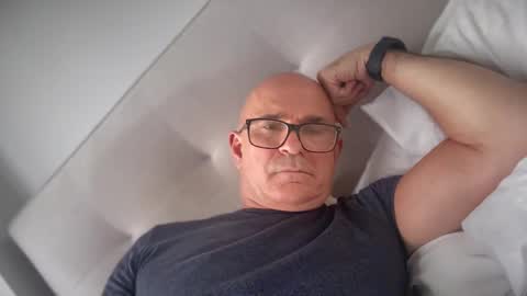 Jesuiscoquin online show from January 17, 6:01 am