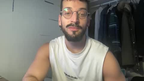 JEUNEMEK007 online show from April 16, 12:16 pm