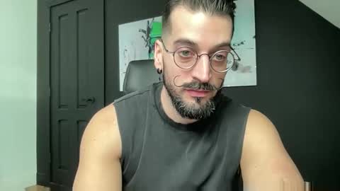 JEUNEMEK007 online show from December 22, 2:02 pm