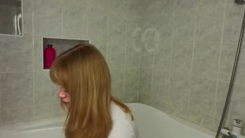 Gwen online show from January 10, 8:53 am