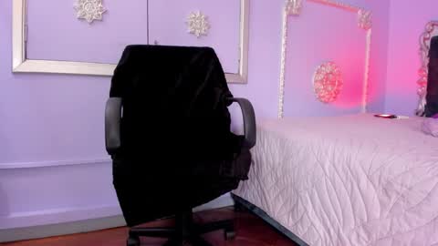 Jeyy online show from December 4, 12:38 pm