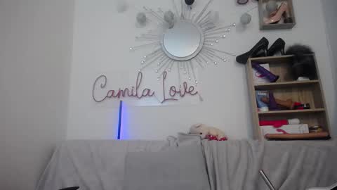Snapshot of jezabel_purple chatting on September 29, 3:11 pm Camila online show from September 29, 3:11 pm