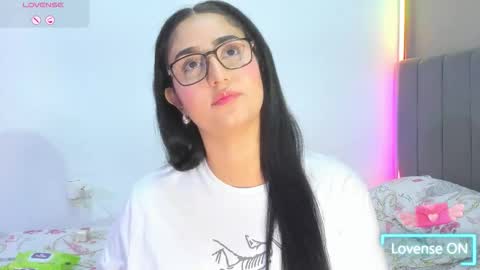 jhackelin  My independent account online show from February 25, 12:14 am