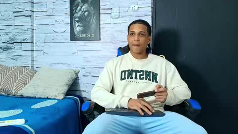 Snapshot of jhay_wheeler777 chatting on October 4, 3:48 am jhay_wheeler777 online show from October 4, 3:48 am