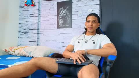 Snapshot of jhay_wheeler777 chatting on September 20, 4:54 pm jhay_wheeler777 online show from September 20, 4:54 pm