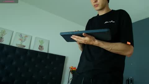 Jheampiero online show from March 17, 9:09 pm