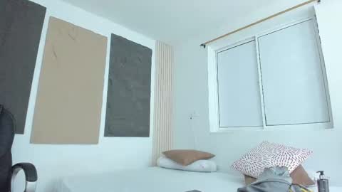 jheremy_wen online show from December 17, 7:09 pm