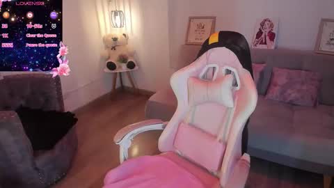 Snapshot of jhiinny_brownn chatting on October 11, 3:55 am Jhiinny online show from October 11, 3:55 am