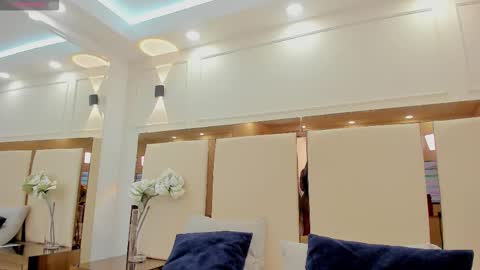 Snapshot of jhoanaduran_ chatting on October 18, 6:34 pm Jhoana online show from October 18, 6:34 pm