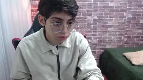 Jhoel online show from February 16, 12:21 pm