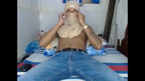 jhon_hot09 online show from September 27, 9:45 pm