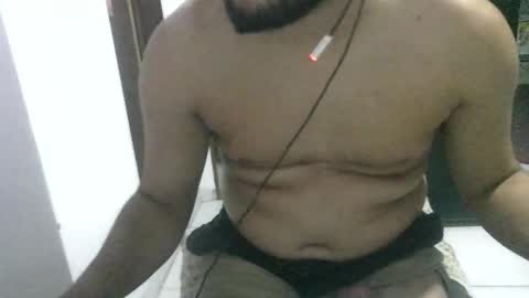 jhonizin online show from December 20, 8:43 am