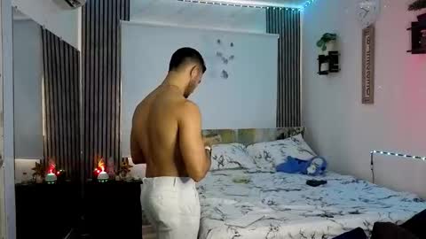 jhonny online show from March 23, 9:09 pm