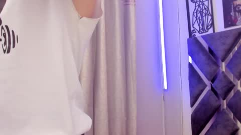 jhonny online show from March 12, 3:57 am