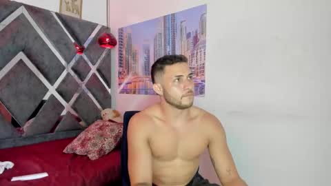 jhonny online show from February 12, 8:45 pm