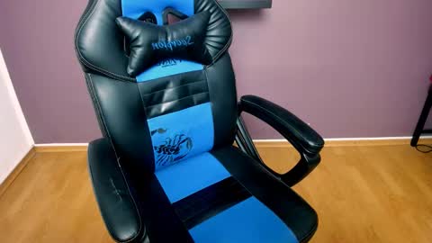 Black Diamond online show from December 19, 9:29 am