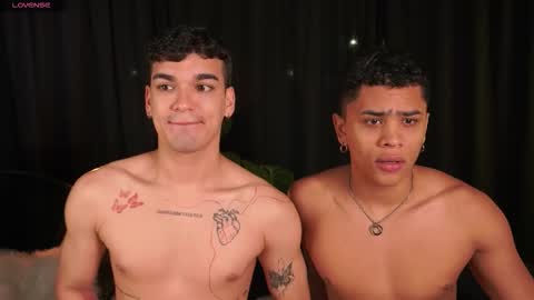 Jhonny  online show from January 10, 4:40 am