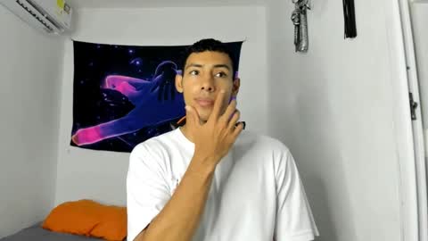 Snapshot of jhosep_hamilton chatting on October 2, 7:01 pm jhosep_hamilton online show from October 2, 7:01 pm