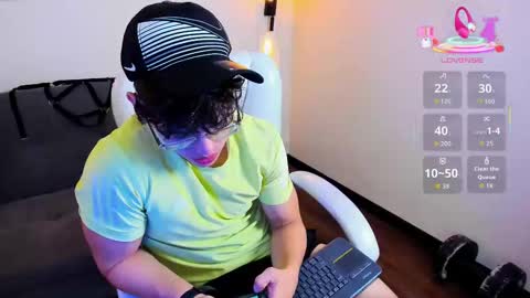 jhoumod_21 online show from September 13, 1:46 pm