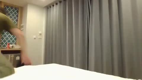 jhwozy online show from January 26, 4:20 pm