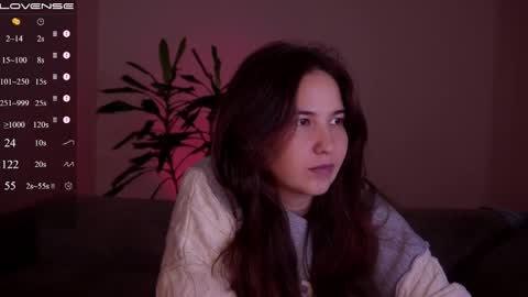 jia_lisaa online show from September 12, 6:54 pm