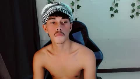 Snapshot of jim_cumxx chatting on September 18, 10:41 am JIMBOY online show from September 18, 10:41 am