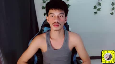 Snapshot of jim_cumxx chatting on October 11, 9:47 am JIMBOY online show from October 11, 9:47 am