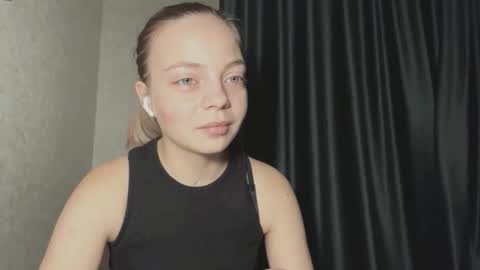 Steff online show from November 20, 6:49 pm