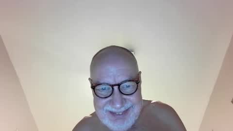 Jim Redgewell online show from October 31, 6:19 pm