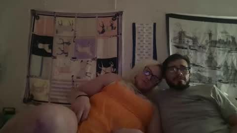 jizzinmypantz8194 online show from April 30, 8:30 am