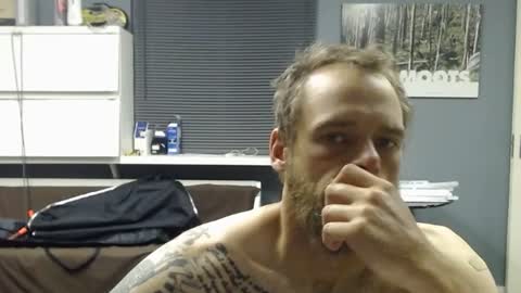 JamesJan van Rebel online show from November 28, 3:25 am