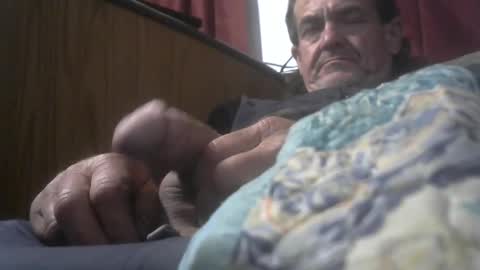 camandplay online show from April 6, 8:48 am