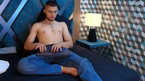  Joao online show from April 14, 9:18 pm