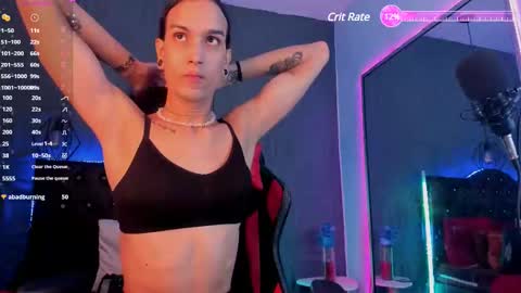 Joa Isaza     online show from February 15, 6:12 am