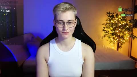 J online show from January 12, 8:49 pm