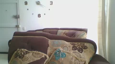 JOAN SAENZ online show from December 17, 9:21 pm