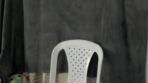 JOAN SAENZ online show from February 12, 9:35 am