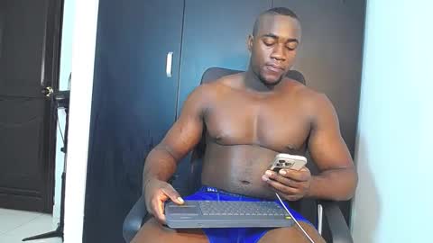 joan_silva online show from February 3, 6:45 pm