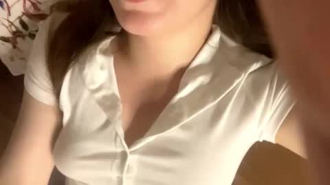 Adel online show from November 2, 9:59 pm