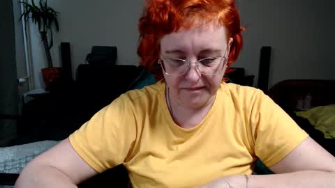 Joanna and Greg online show from March 25, 7:48 am