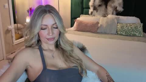 Joanne online show from February 1, 8:00 am