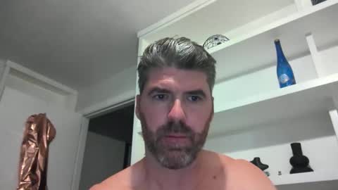 joaquinix123 online show from September 18, 10:36 pm