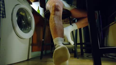 GUILLAUME feet and socks online show from March 3, 8:00 pm