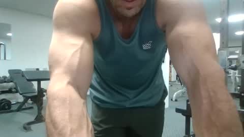 joe_smith5679 online show from May 29, 8:29 pm