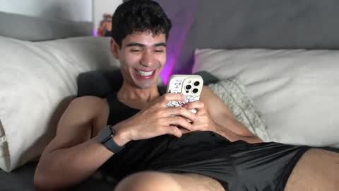 joe_steel1 online show from May 8, 2:17 am