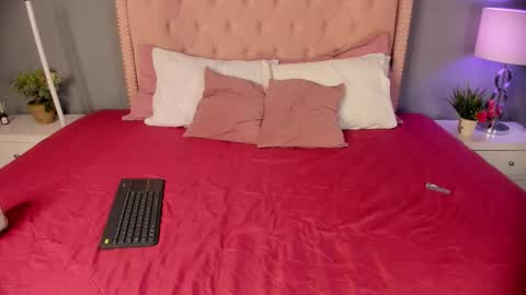 Emma  Joe online show from December 4, 4:34 am